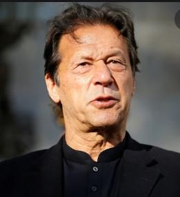 Pakistan braking News Imran's A clever chess move, 199 power out