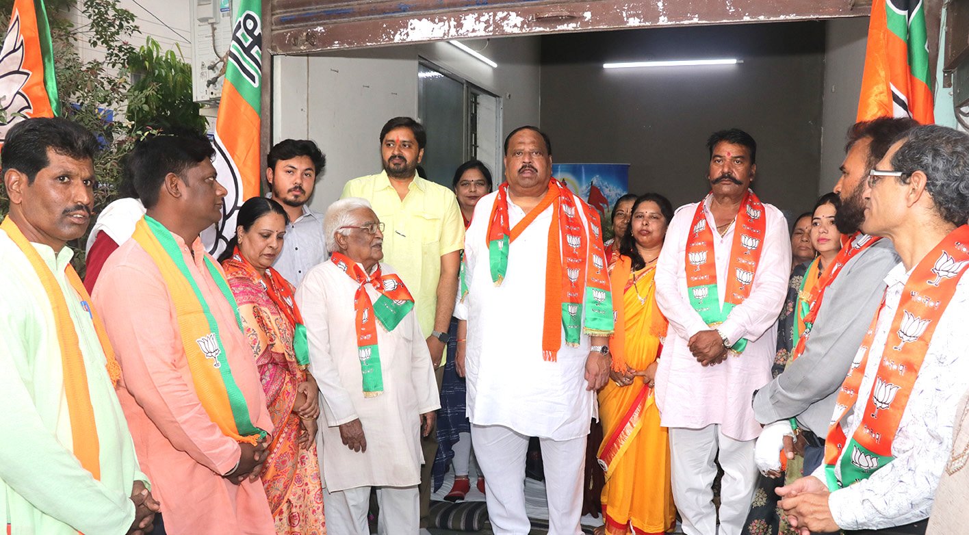 Ratlam civic elections 2022: भाजपा में आई जान भाजपा पार्टी कार्यालय के उदघाटन के साथ मिल रहा समर्थन